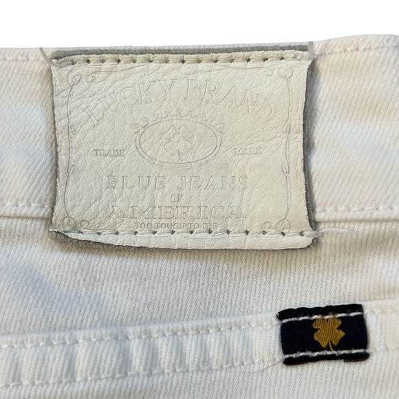 Lucky Brand White Charlie Skinny Jeans Sz. 8 - Picture 7 of 14